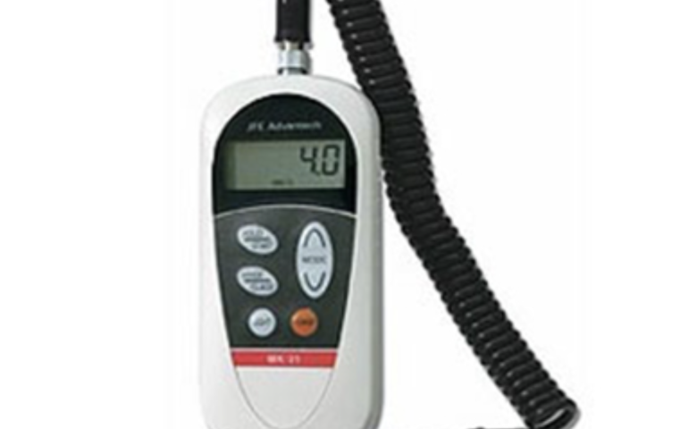 振動計　未使用に近い 診断機能付振動計 - 製品｜西進商事株式会社